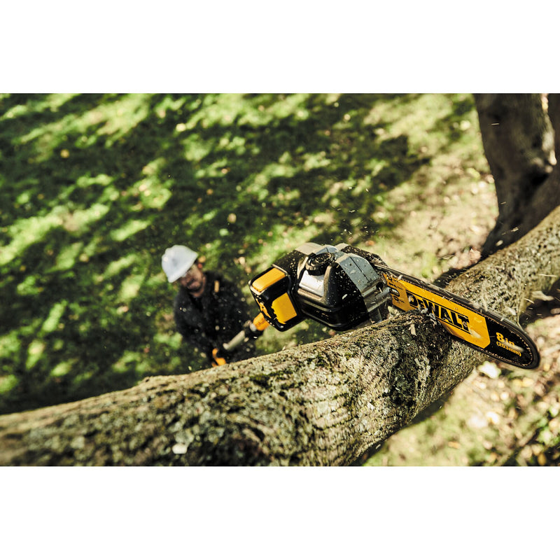 DEWALT 20V MAX* XR  Brushless Cordless Pole Saw Kit - Reconditioned