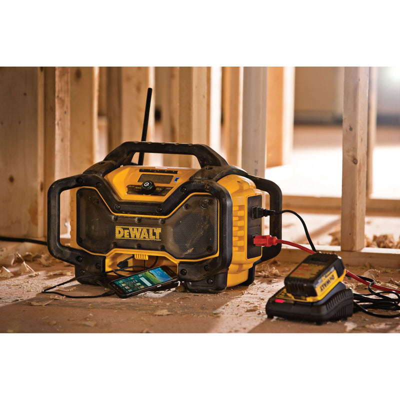 DEWALT Jobsite Radio Charger with BLUETOOTH - Reconditioned